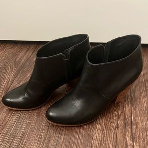 Fortress of Inca boots